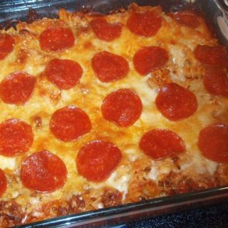 Easy-Weight-Watchers-Pepperoni-Pizza-Casserole