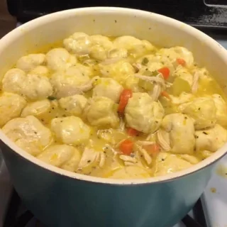 Low-Sodium-Chicken-and-Dumplings