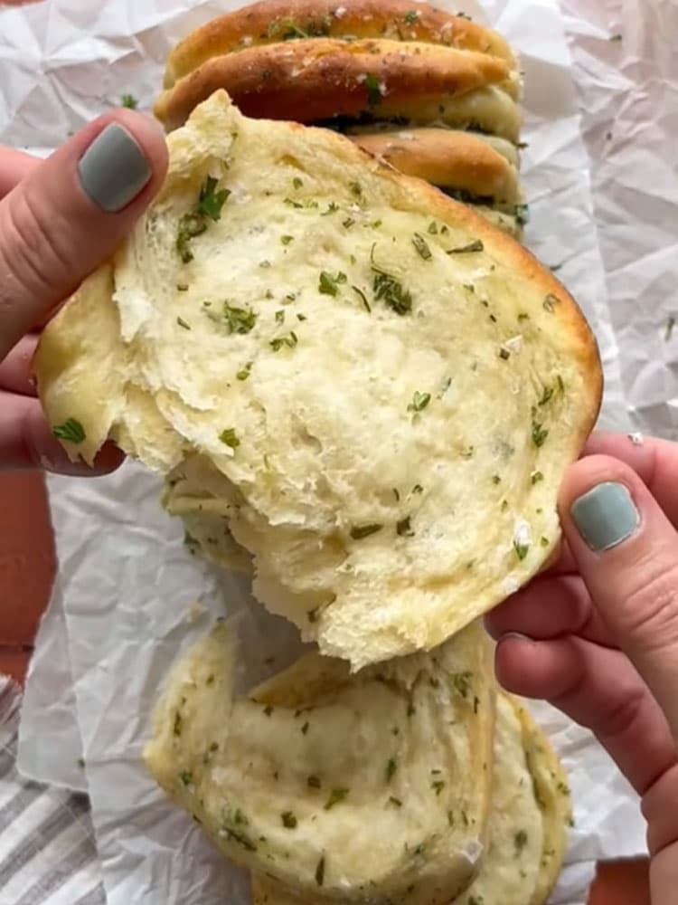 Sourdough Discard Pull Apart Garlic Stuffed Bread