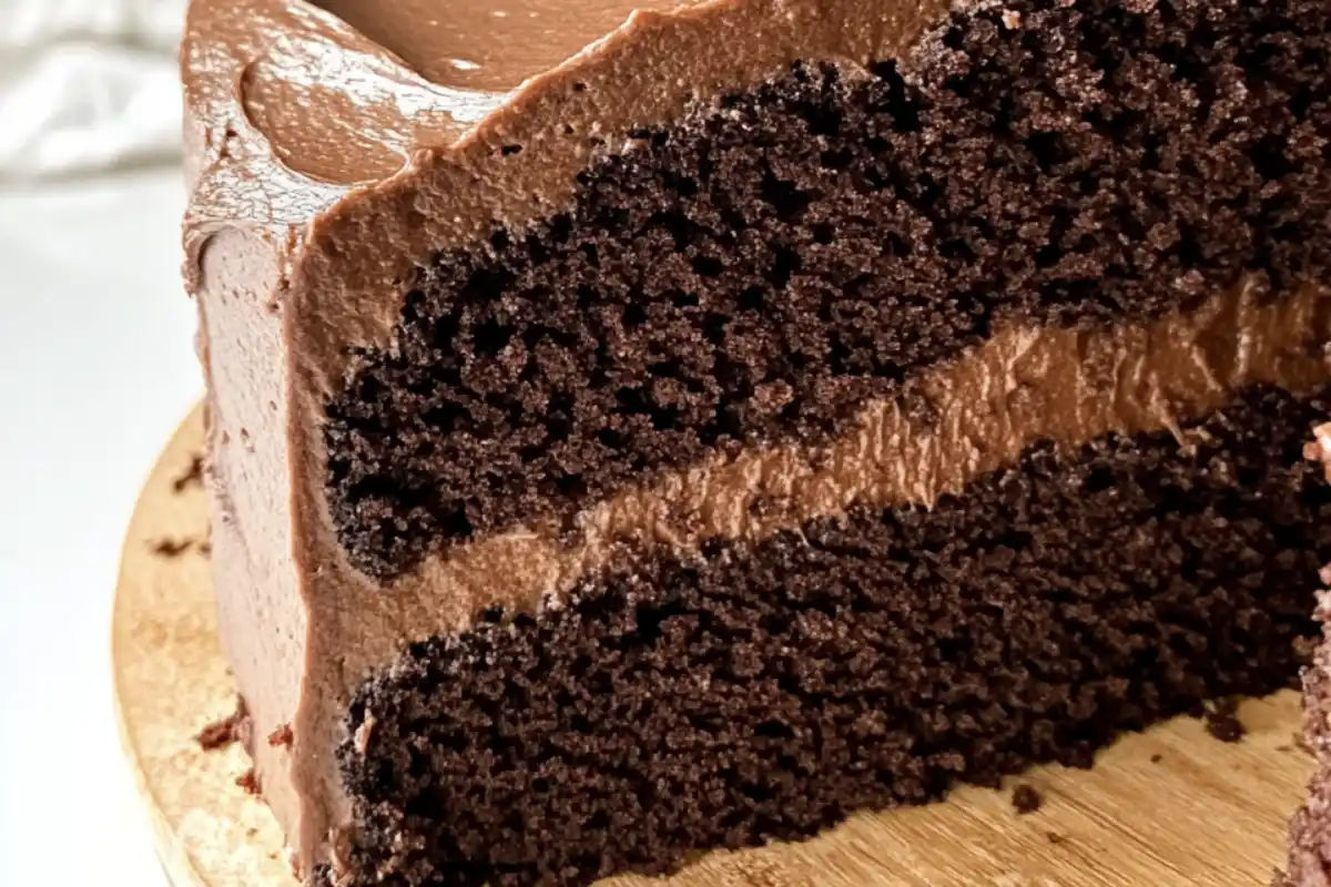 Easy Sourdough Discard Chocolate Cake Recipe